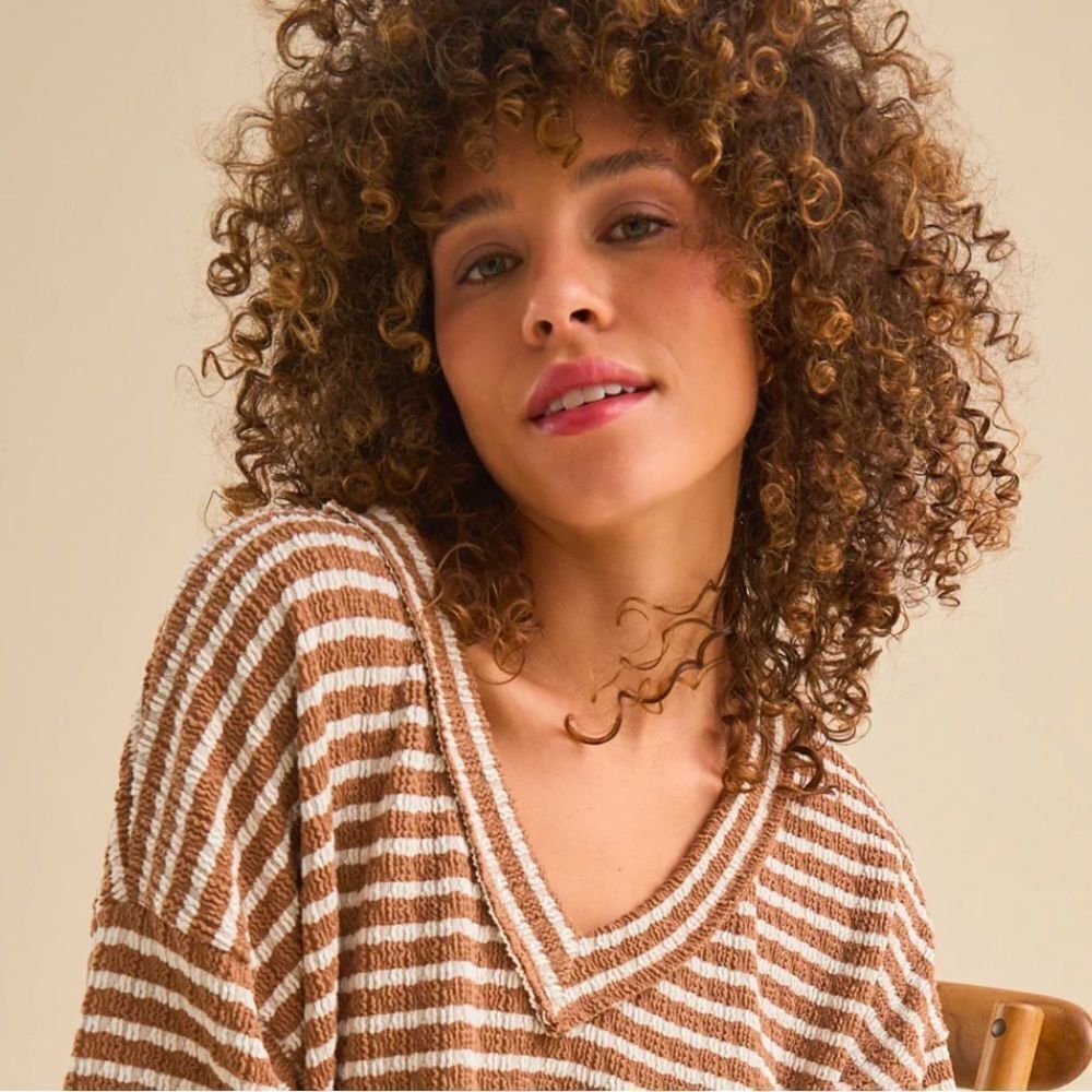 ALTAR’D STATE XS White Tan Soft Striped Kameron Urban Ribbed V-Neck Tunic Top - Picture 4 of 16